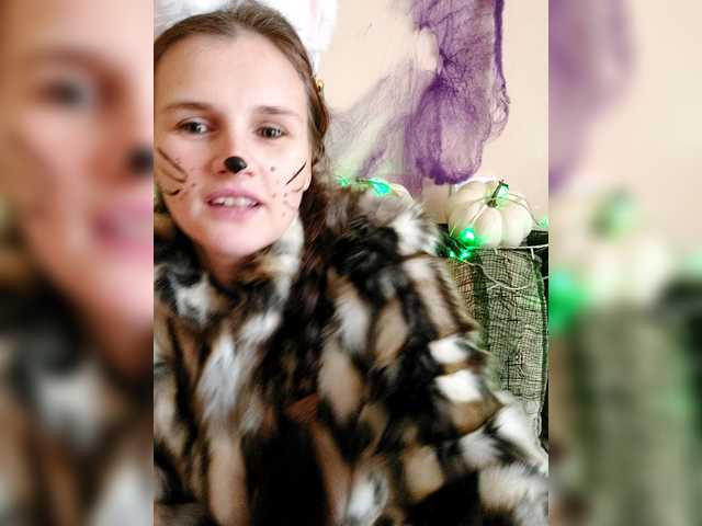 Preview of lisalovhoney