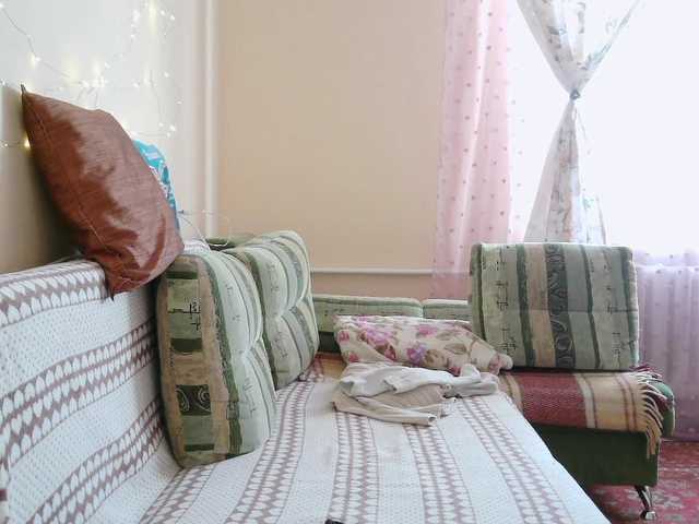 LisaLovHoney's BongaCams show and profile