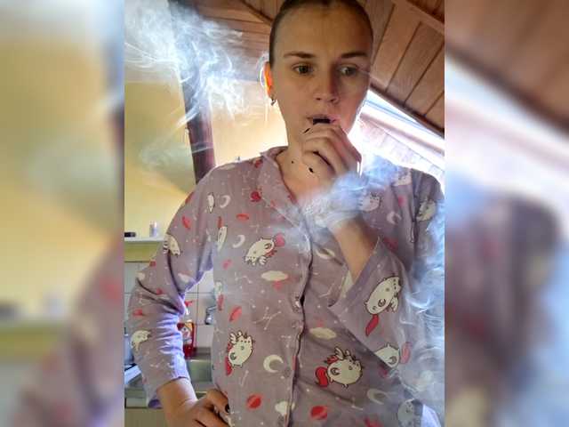 LisaLovHoney's BongaCams show and profile