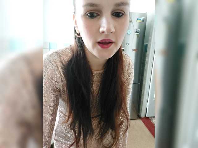 LisaLovHoney live cam