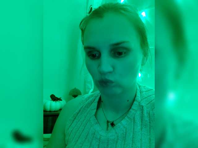 Preview of lisalovhoney