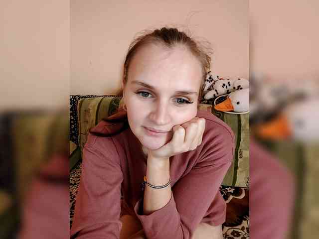 LisaLovHoney webcam