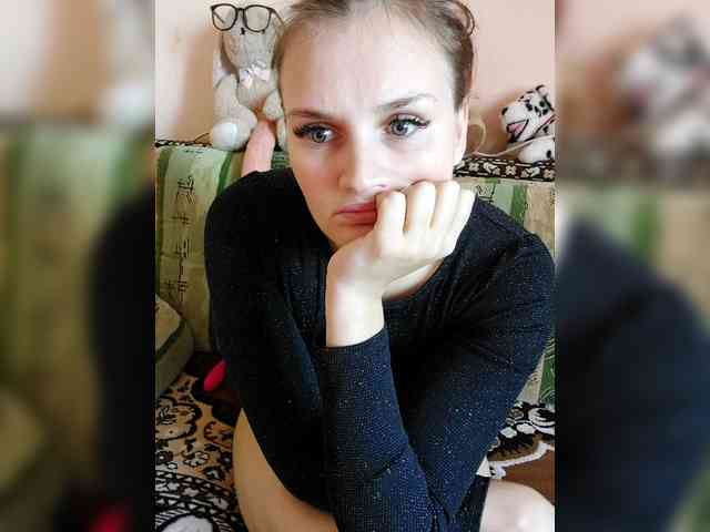LisaLovHoney webcam