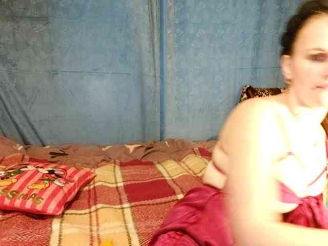 LisaLovHoney webcam