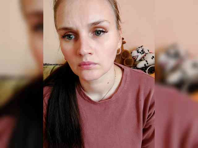 LisaLovHoney webcam