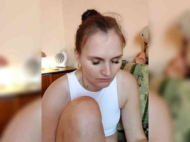 LisaLovHoney webcam