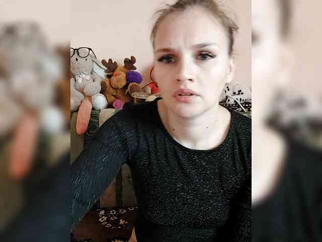 LisaLovHoney webcam