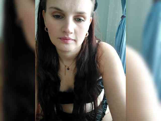 LisaLovHoney webcam