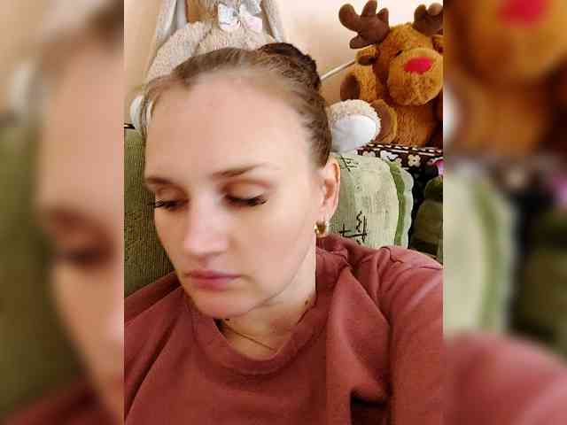 LisaLovHoney webcam