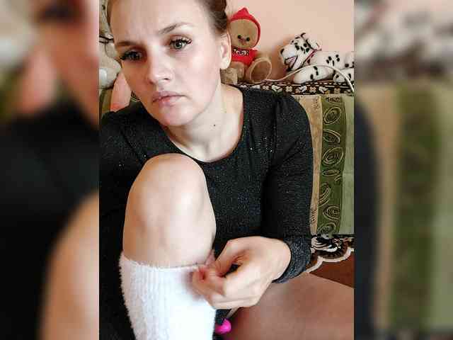 LisaLovHoney webcam