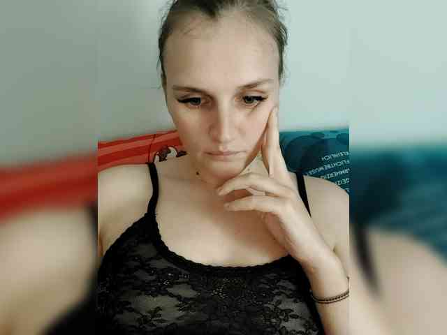 LisaLovHoney webcam