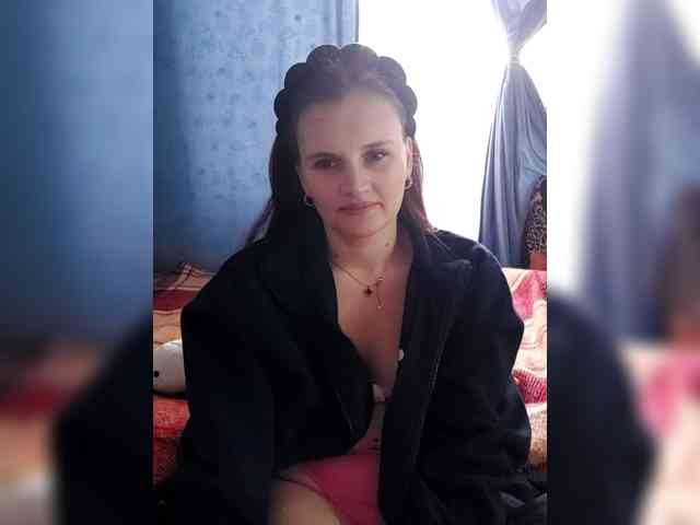 LisaLovHoney webcam