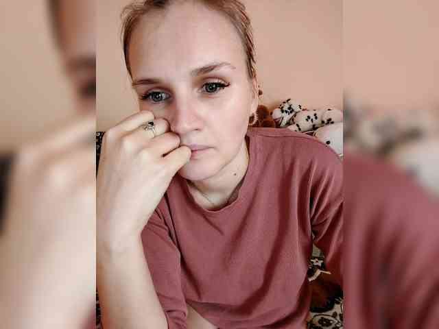 LisaLovHoney webcam