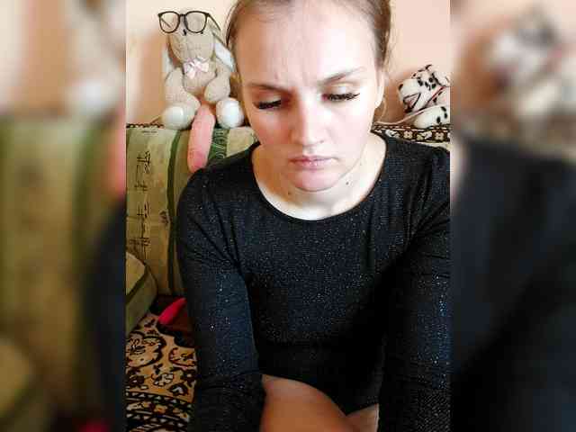 LisaLovHoney webcam