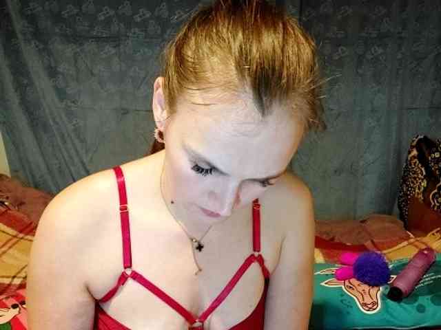 LisaLovHoney webcam