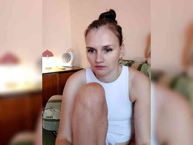 LisaLovHoney webcam