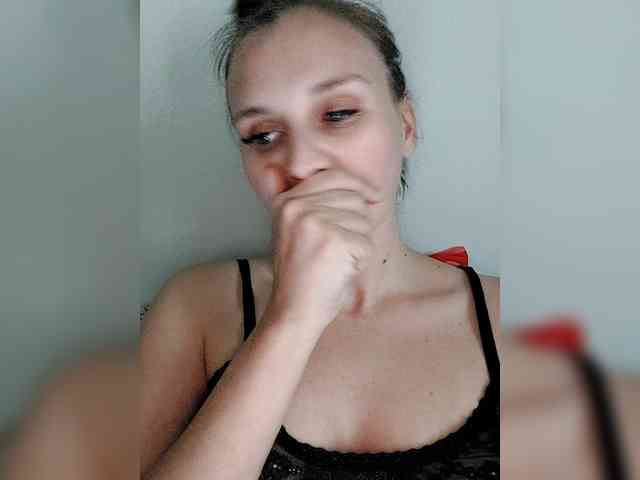 LisaLovHoney webcam