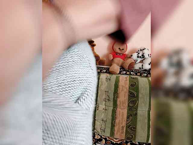 LisaLovHoney webcam