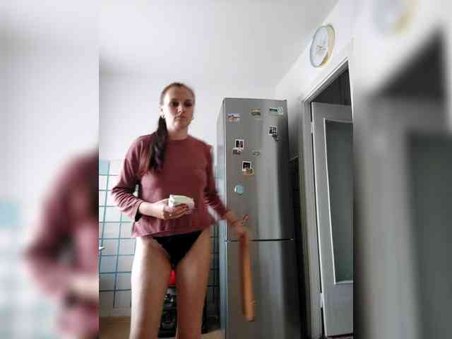 LisaLovHoney webcam