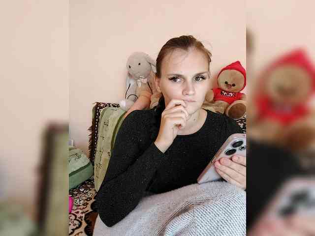 LisaLovHoney webcam