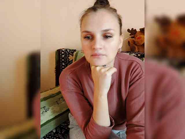 LisaLovHoney webcam
