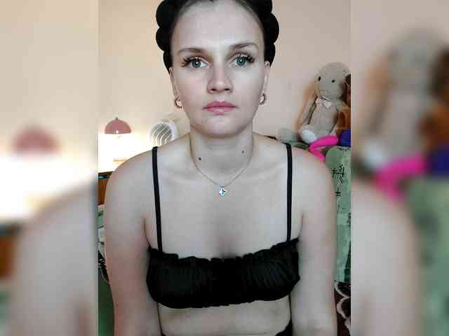 LisaLovHoney webcam