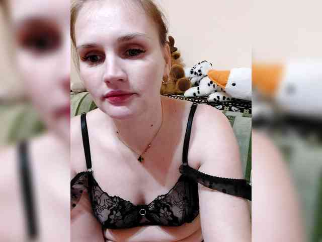 LisaLovHoney webcam