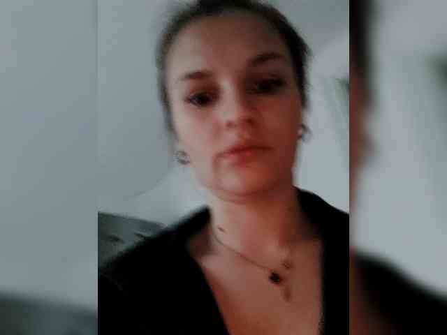 LisaLovHoney webcam