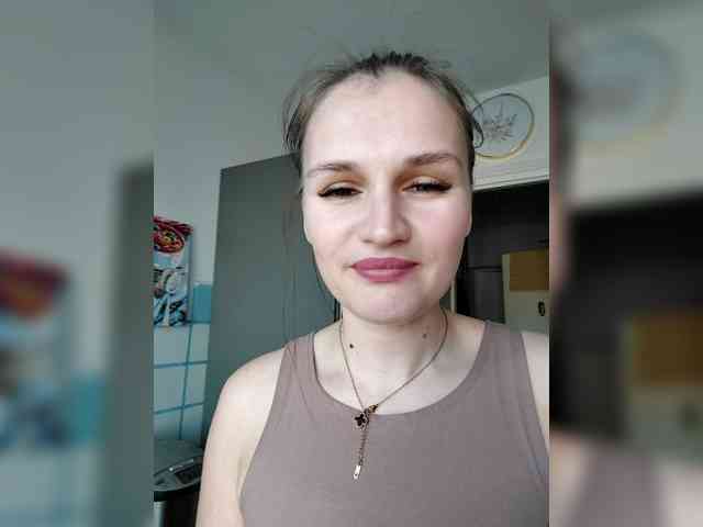 LisaLovHoney LisaLovHoney