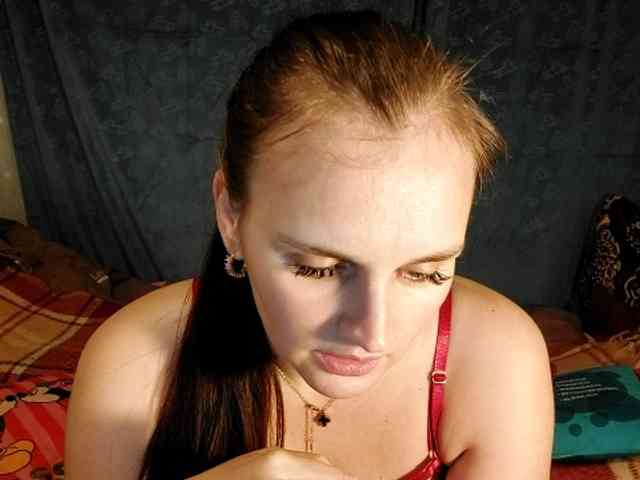 LisaLovHoney webcam