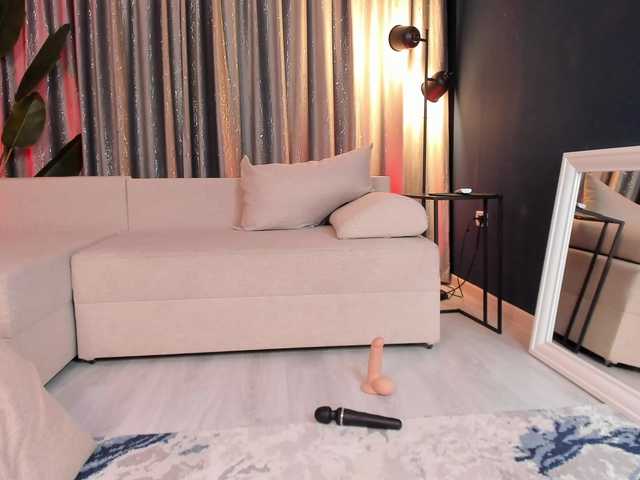 LunaMuze's BongaCams show and profile