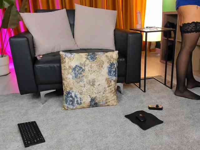 LunaMuze webcam