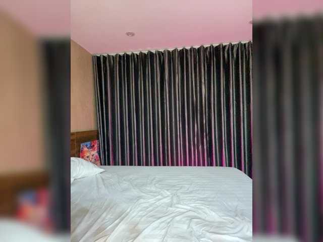 Twins666's BongaCams show and profile