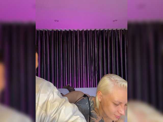 Twins666's BongaCams show and profile