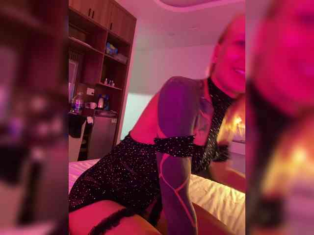 Twins666 Live Webcam on {site_name}