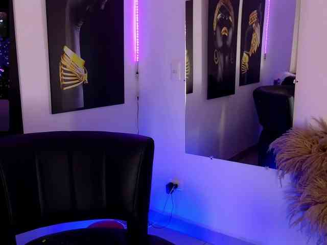 ScarletDesire webcam