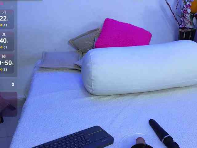 ScarletDesire webcam