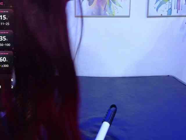 ScarletDesire webcam