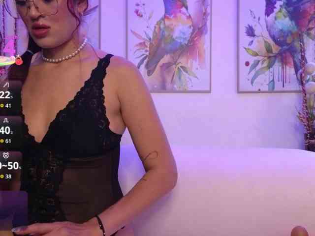 ScarletDesire webcam