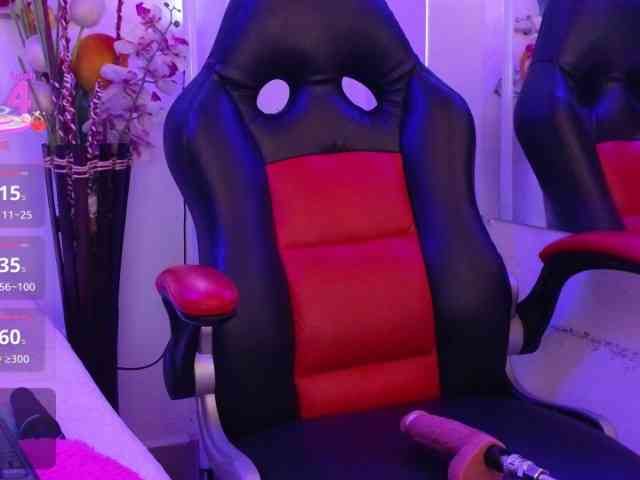 ScarletDesire webcam