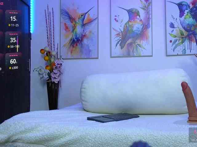 ScarletDesire webcam