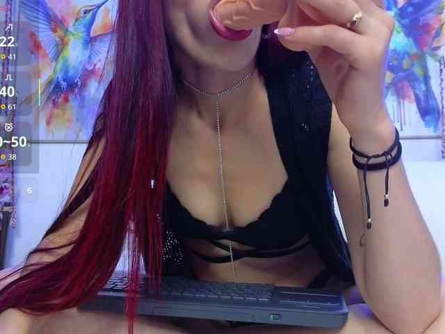 ScarletDesire webcam