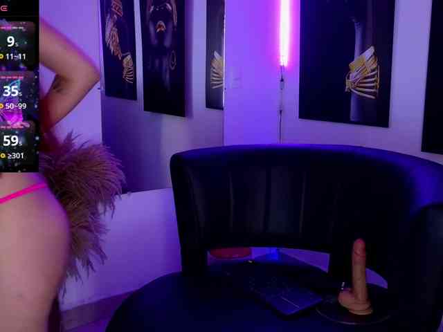 ScarletDesire webcam