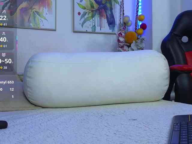ScarletDesire Live Webcam on BongaCams