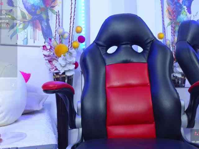 ScarletDesire webcam