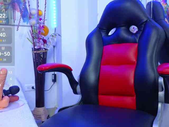 ScarletDesire webcam