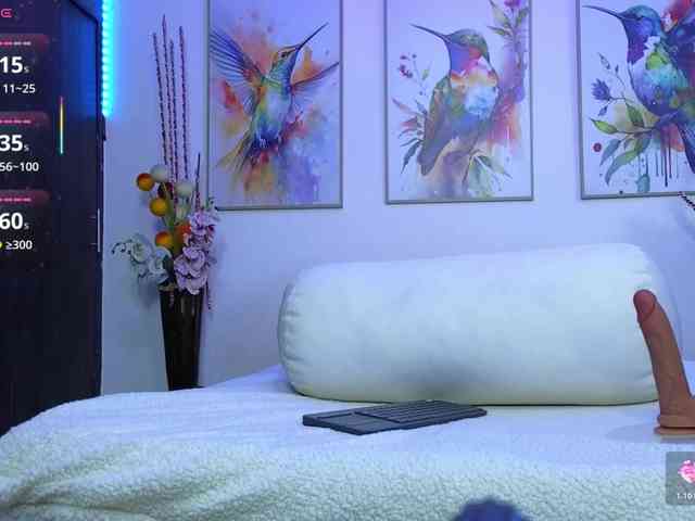 ScarletDesire webcam