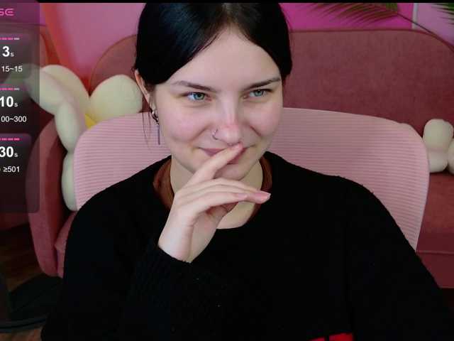  AngelBraun chat room