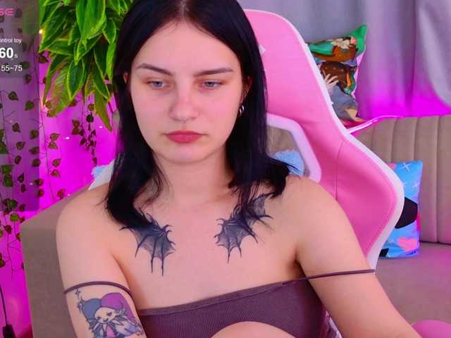 AngelBraun from BongaCams