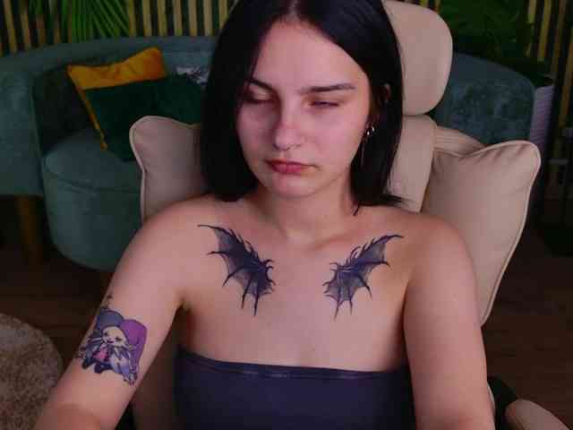 Модель: AngelBraun